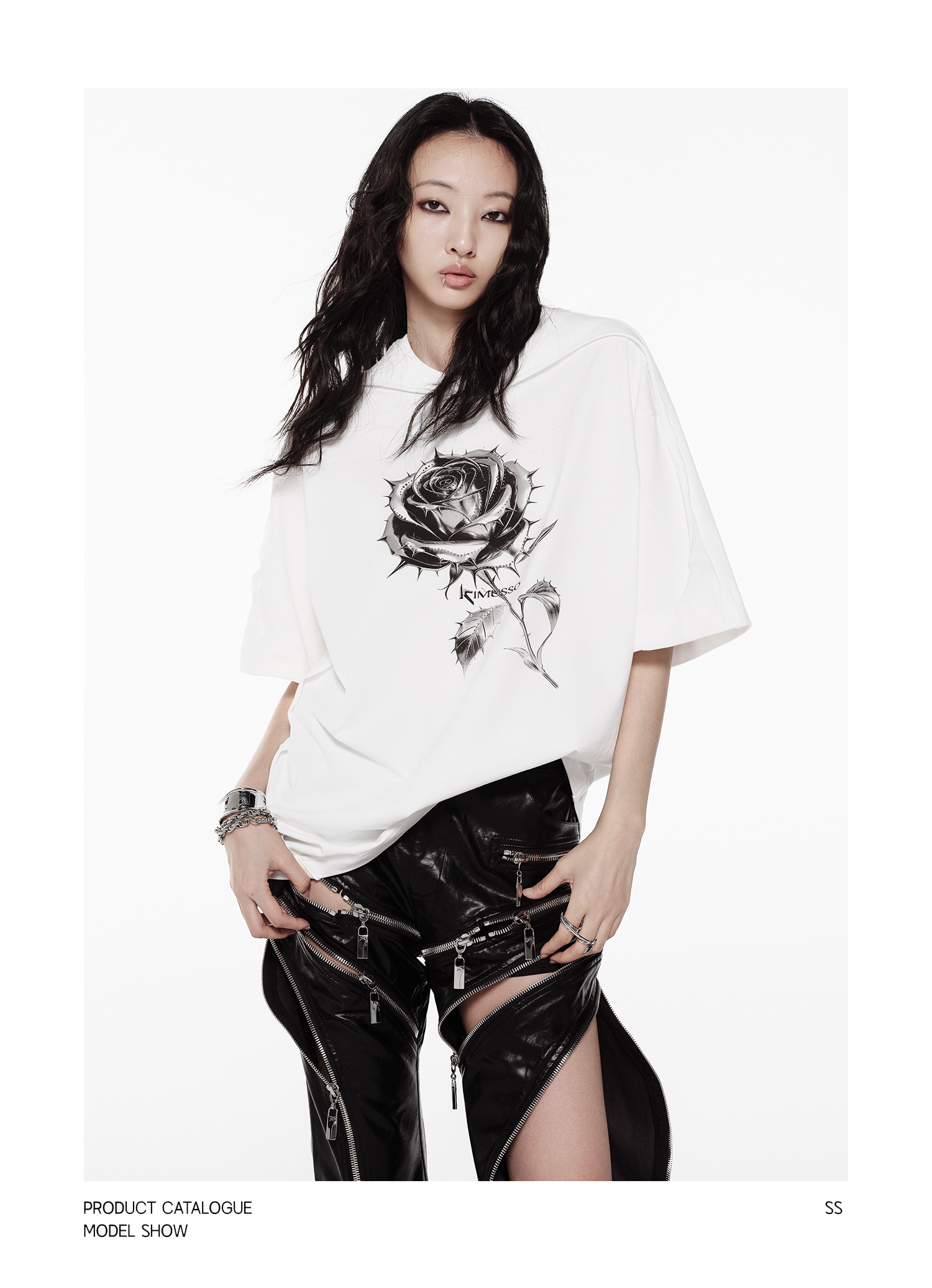 KIMUSSO Thorn Rose Graphic Drop-Shoulder Long-Sleeve T-Shirt