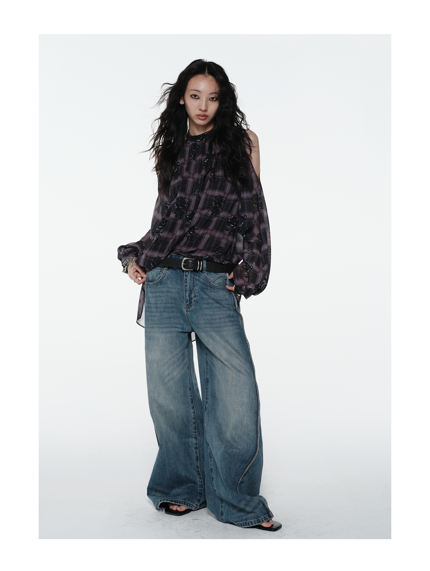 KIMUSSO “Sculptural Black Rose” Purple Plaid Halter Neck Off-Shoulder Top