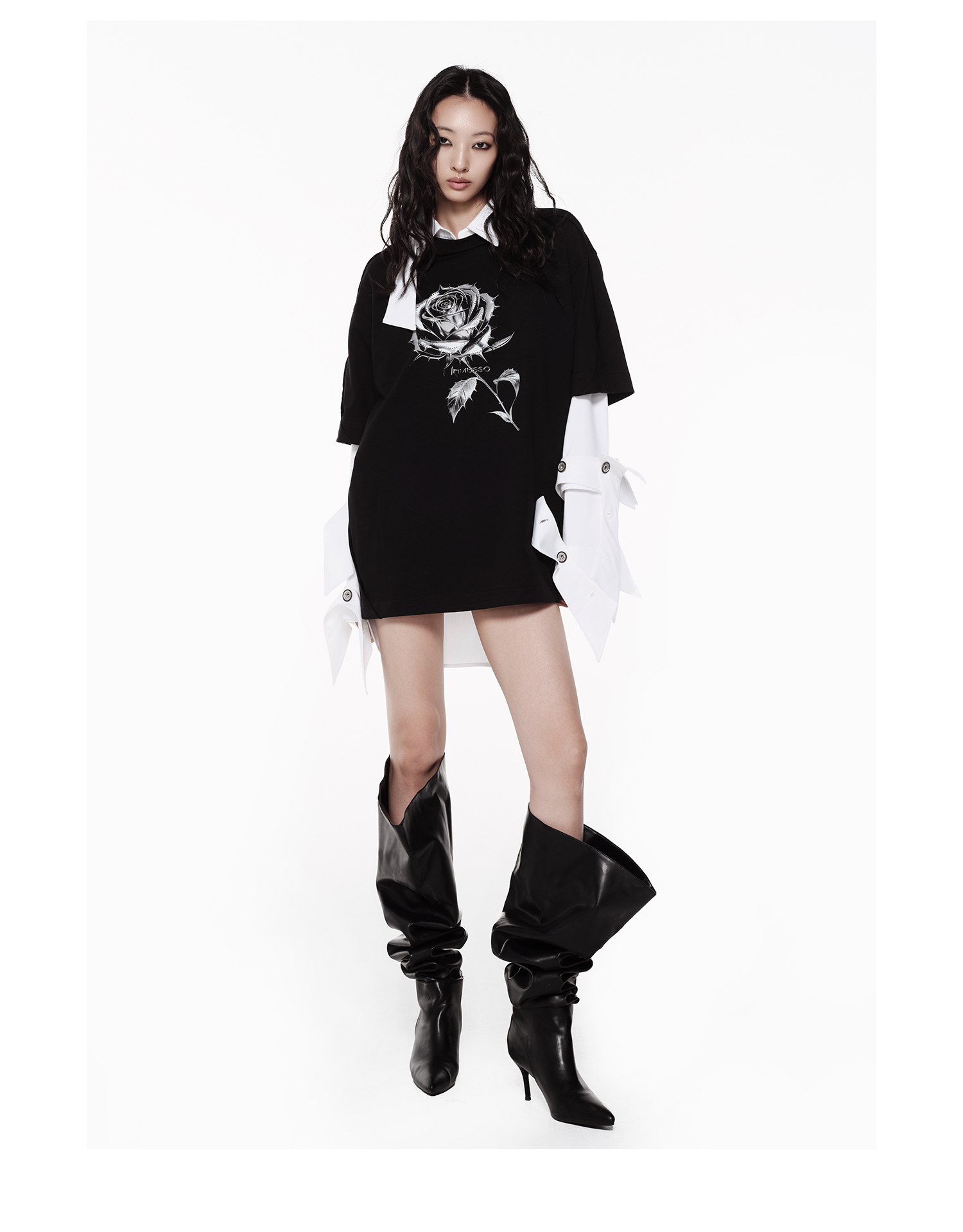 KIMUSSO Thorn Rose Graphic Drop-Shoulder Long-Sleeve T-Shirt