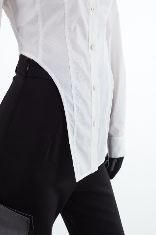 2025KIMUSSO International Fashion Week Slim-fit shirt with curved hem