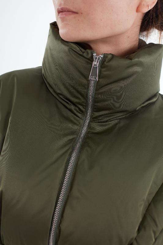 2025KIMUSSO International Fashion Week Short waist down jacket