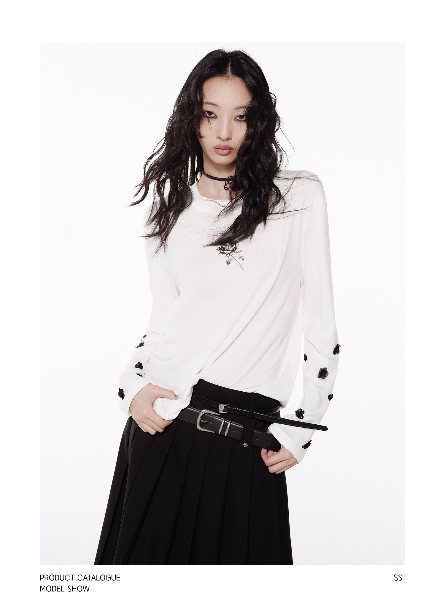 KIMUSSO Ice Thorn Rose 3D Floral Long-Sleeve Top