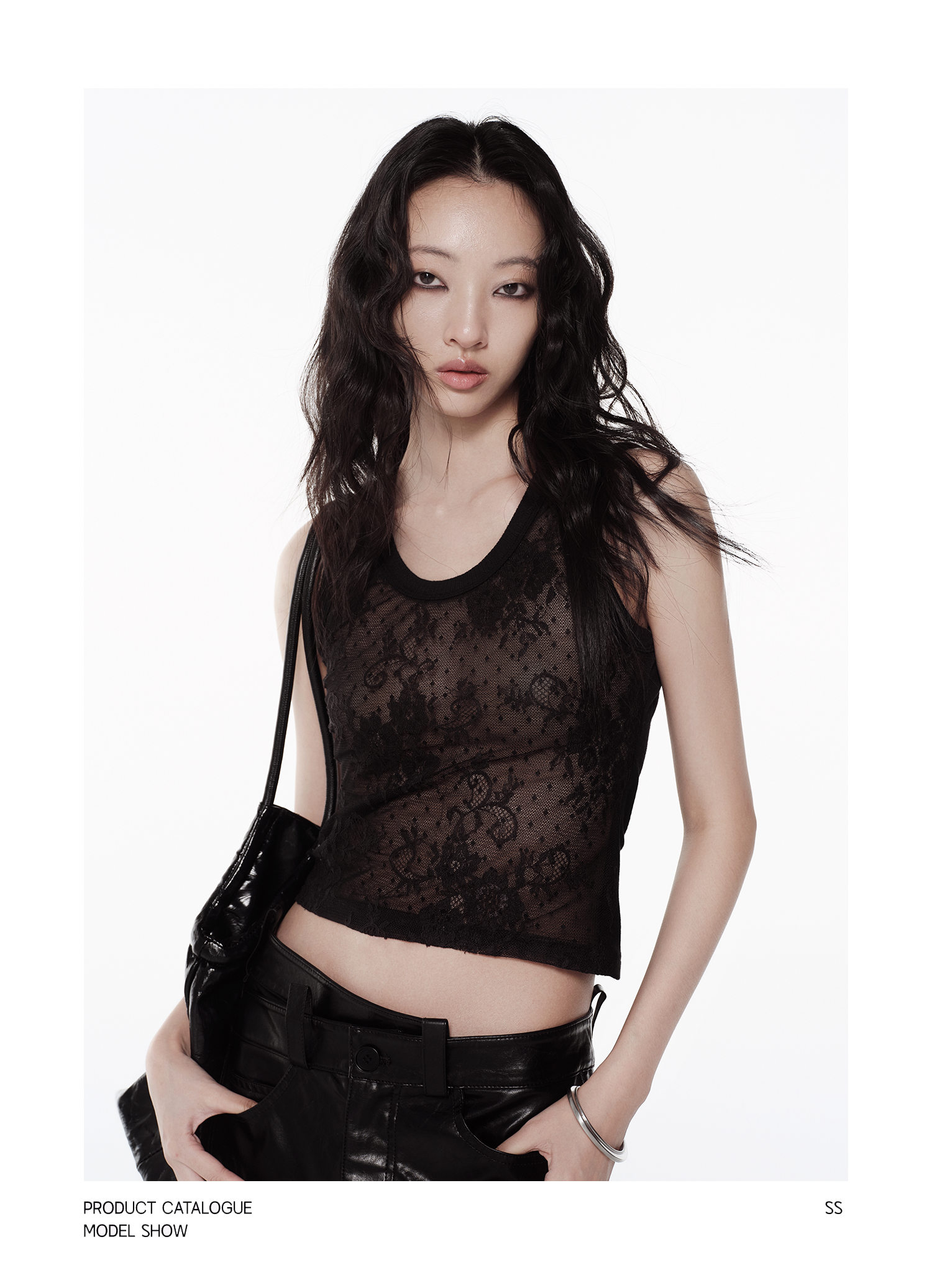 KIMUSSO Double-Sided Lace Knit Hollow-Out Sleeveless Top