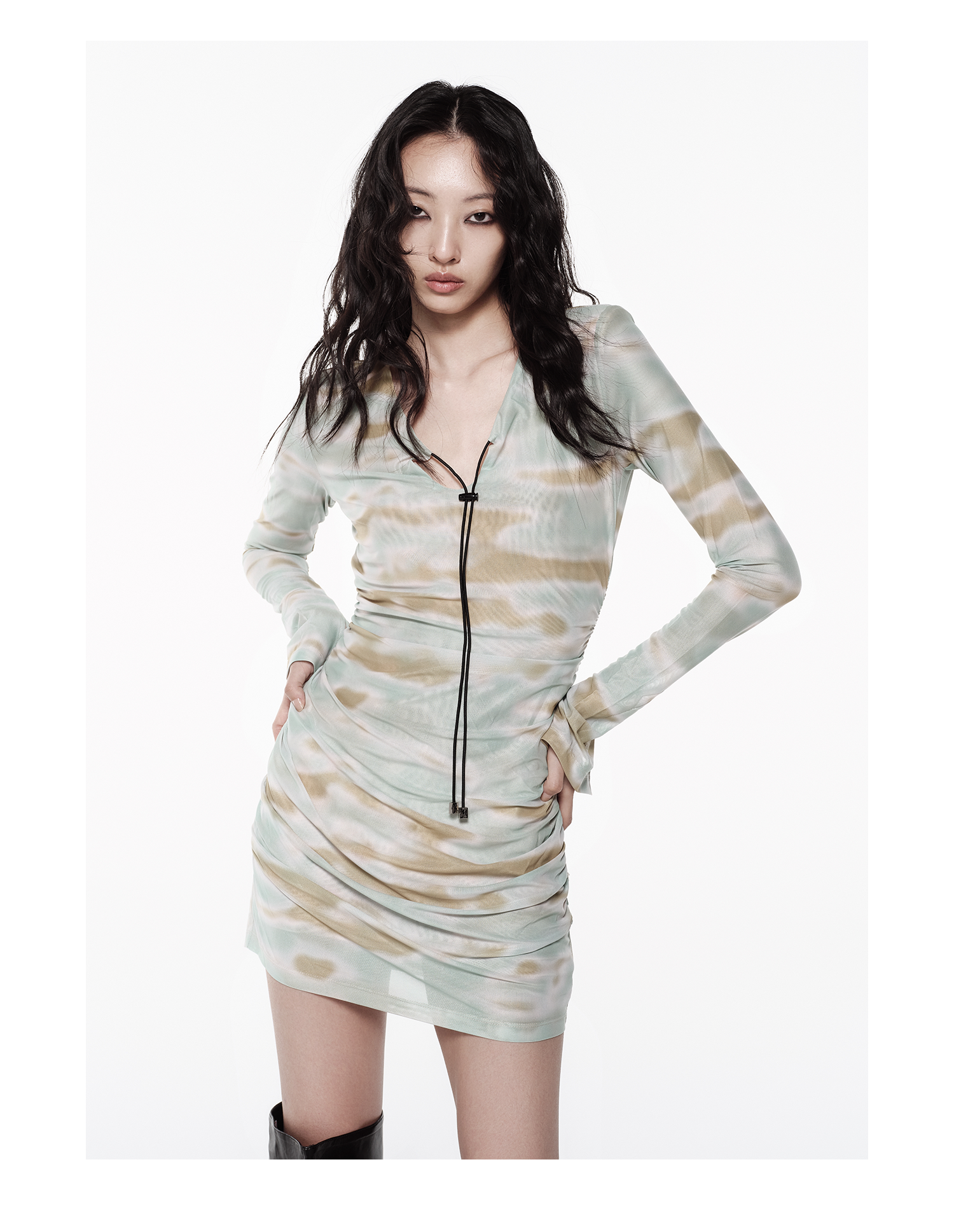 KIMUSSO Sunset Blue Ombre Drawstring Long Sleeve Dress