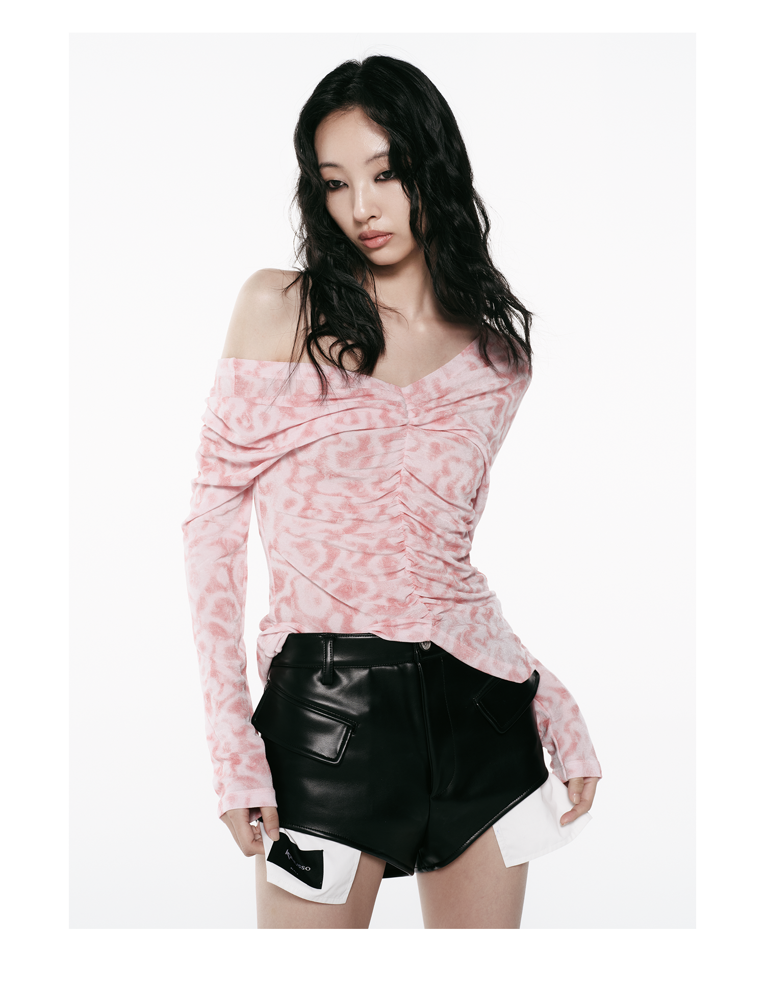 KIMUSSO “Pleated Elegance” Acetate Pleated Dress