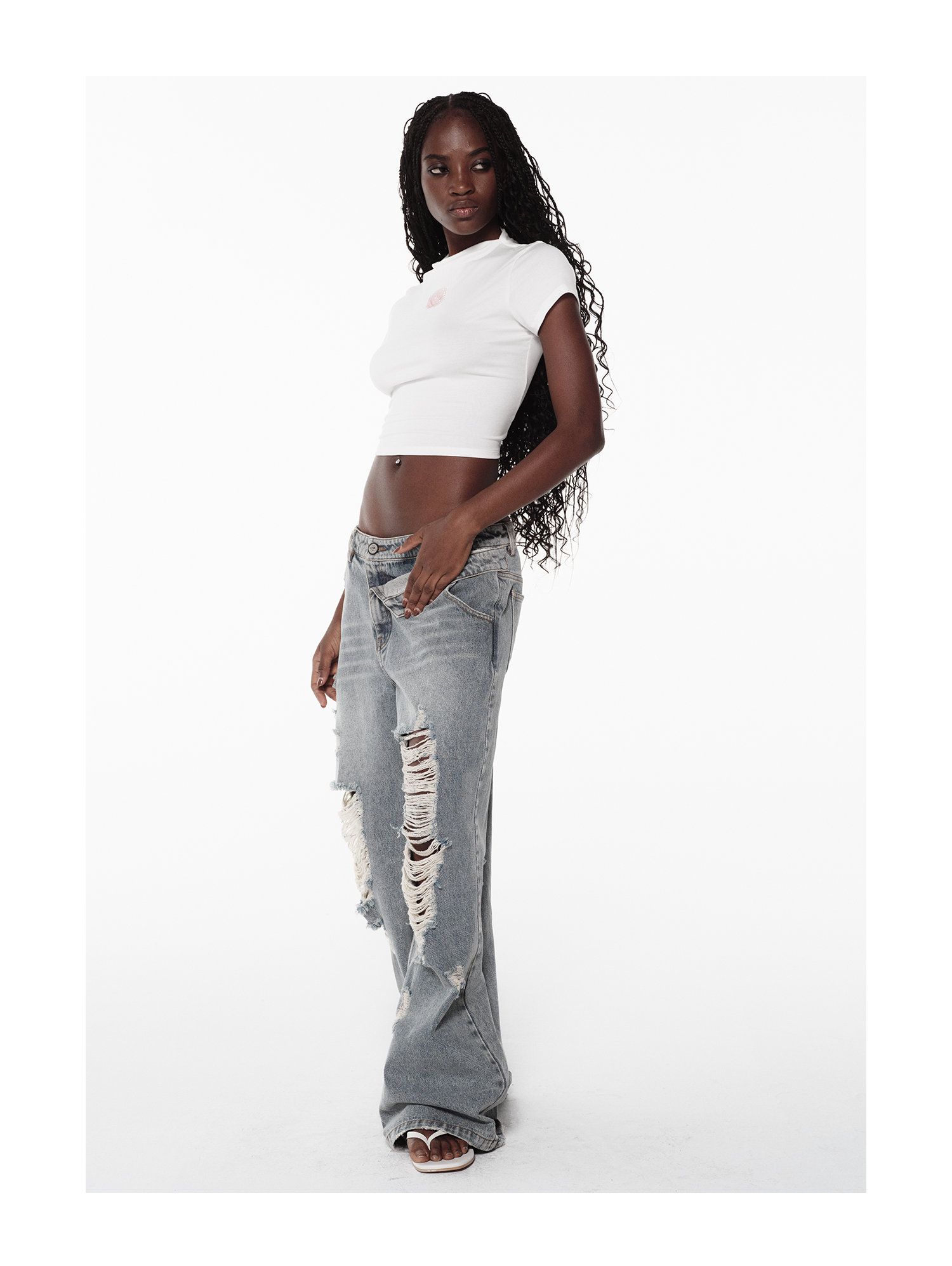 KIMUSSO Layered-Waist Distressed Denim Trousers with a Straight-Leg Silhouette