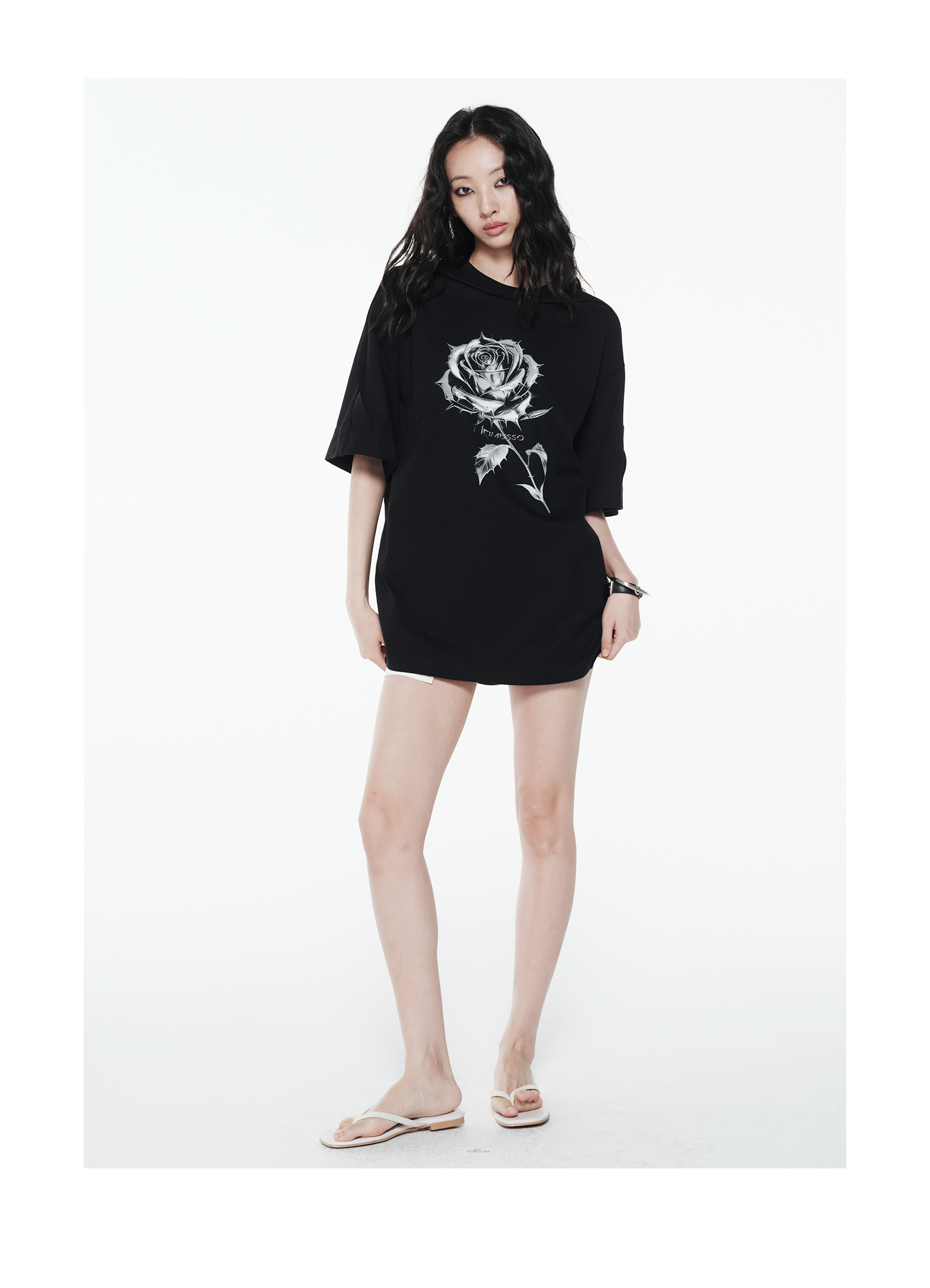 KIMUSSO Thorn Rose Graphic Drop-Shoulder Long-Sleeve T-Shirt