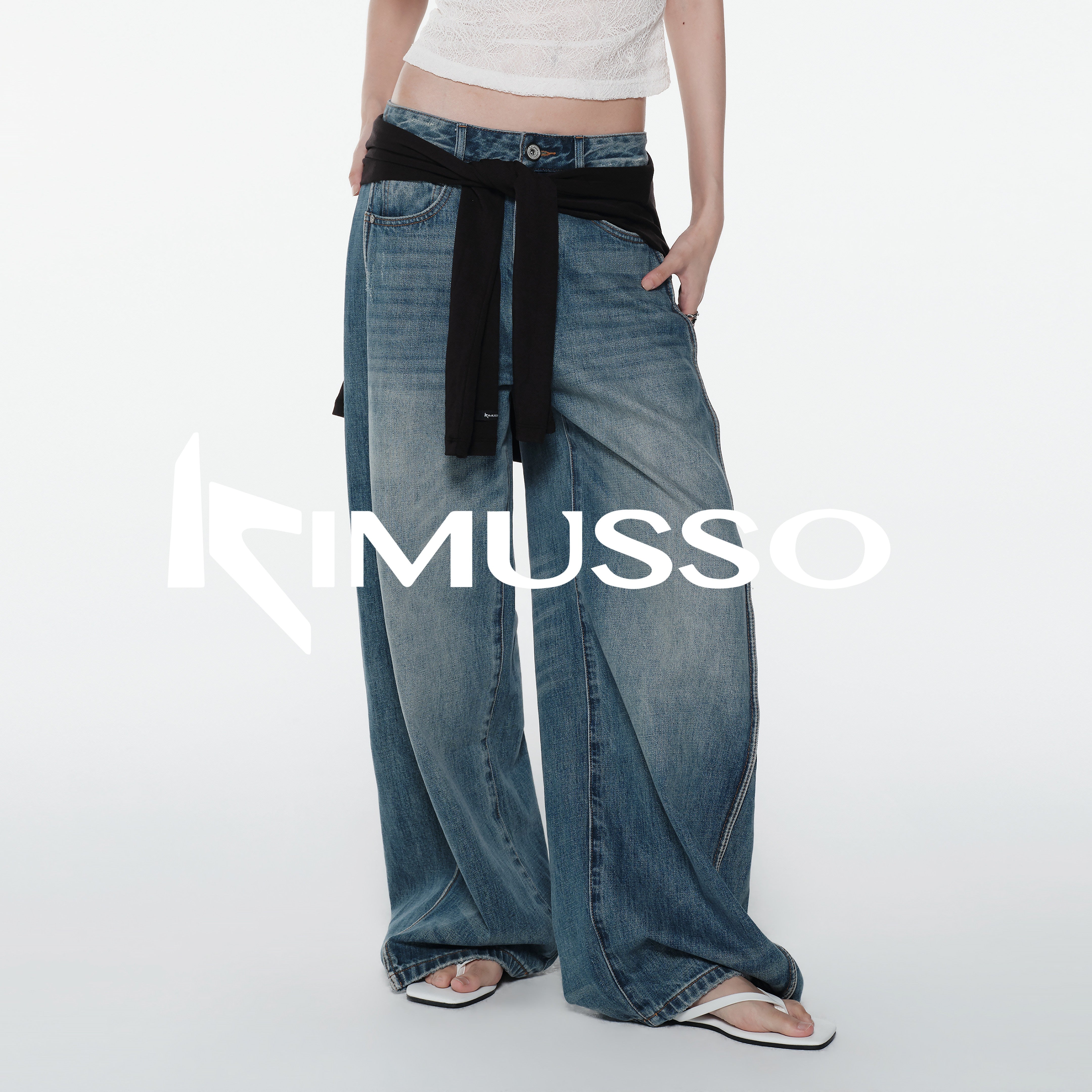 KIMUSSO “Sculptural Twist” Wide-Leg Denim Trousers