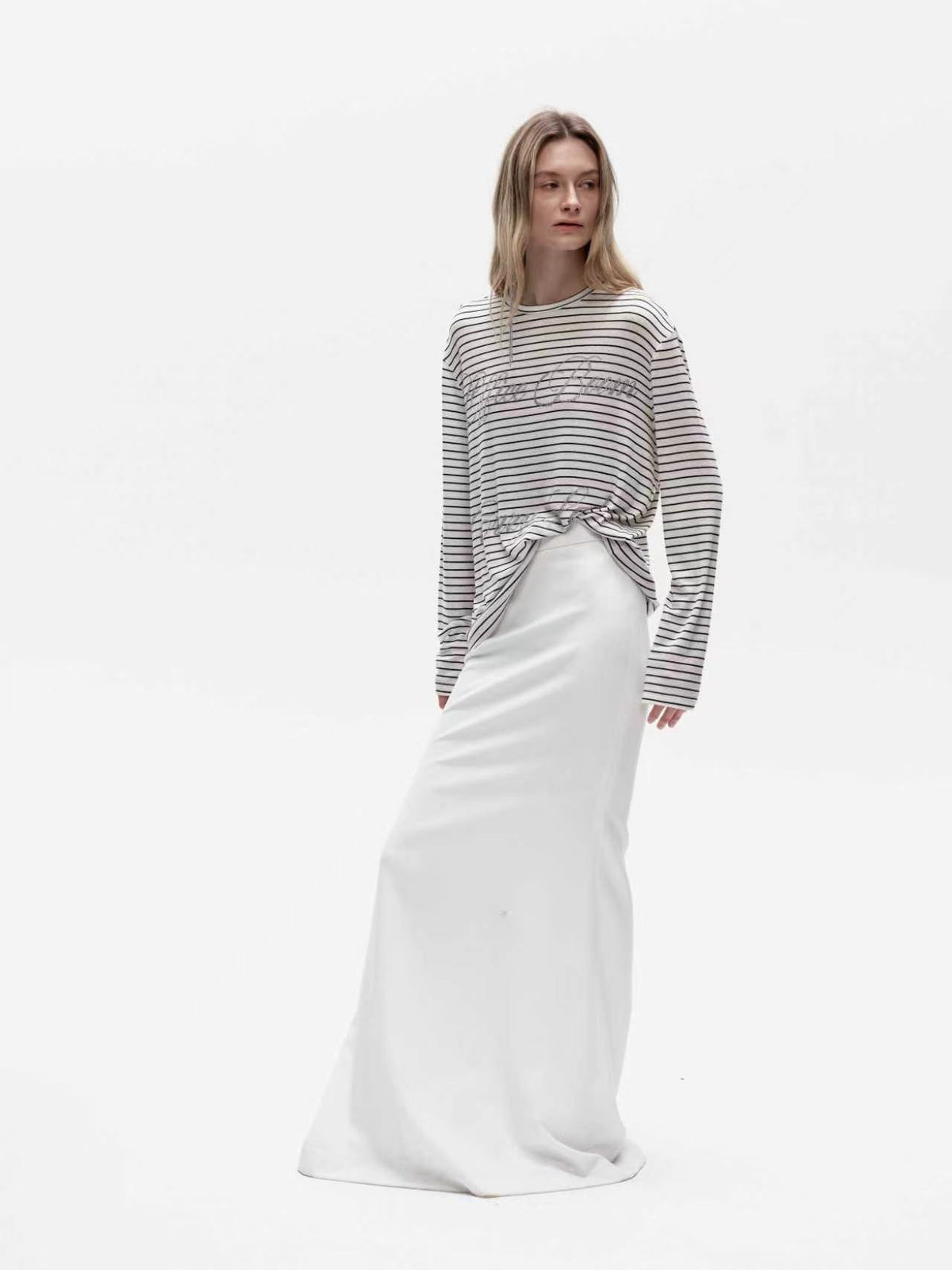 KIMUSSO “Tencel Wool Wide Neck Long Sleeve T-Shirt”