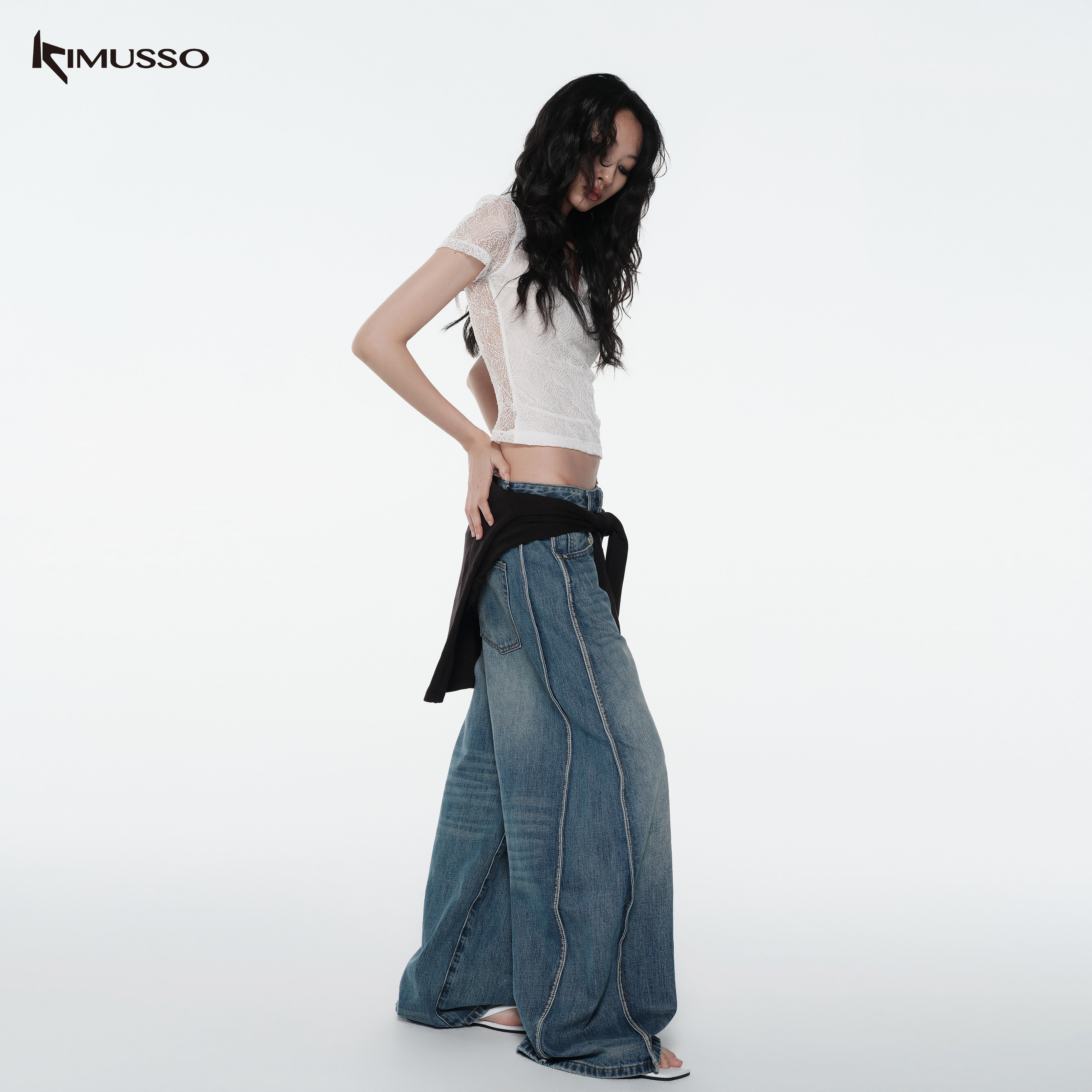 KIMUSSO “Sculptural Twist” Wide-Leg Denim Trousers